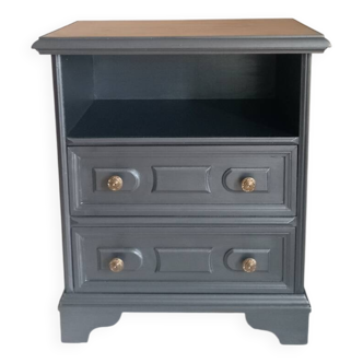 Bedside table