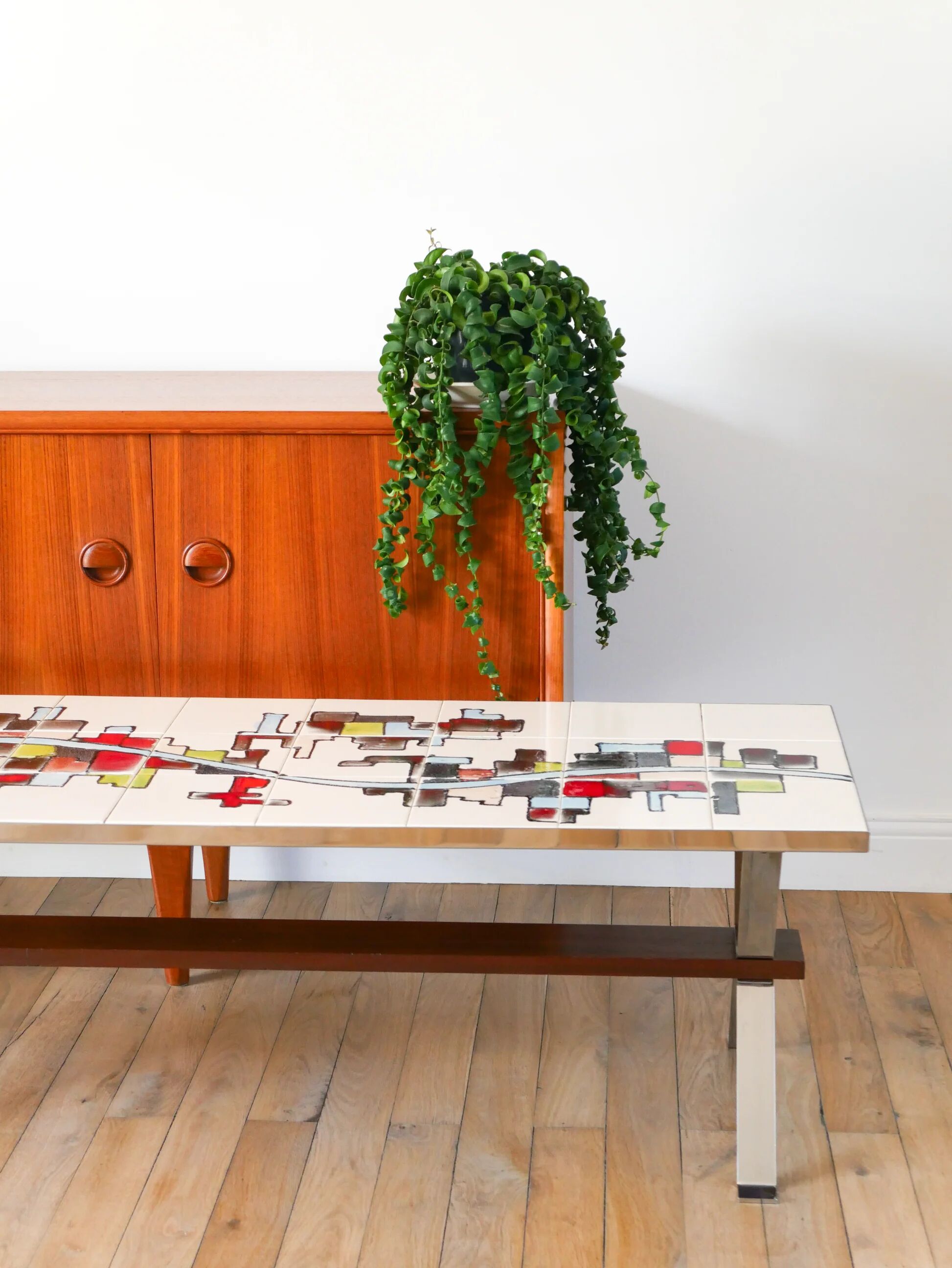 Ceramic coffee table, chrome and teak legs, Space Age, signed, 1970.