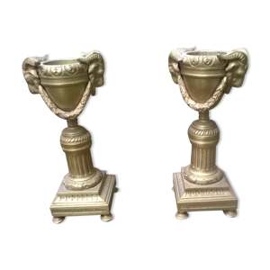 paire de bougeoirs aux