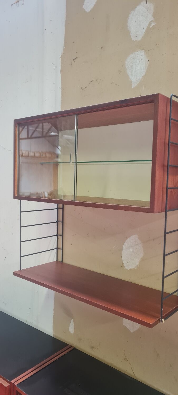 Scandinavian wall string shelf