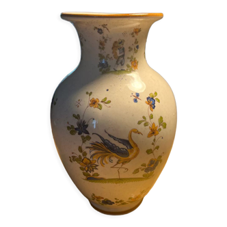 Vase moustiers