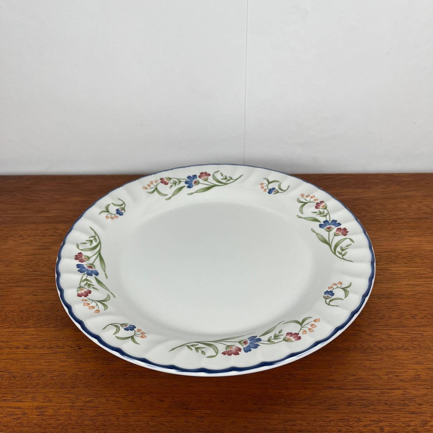 Plat "Hampton Court", Staffordshire, angleterre