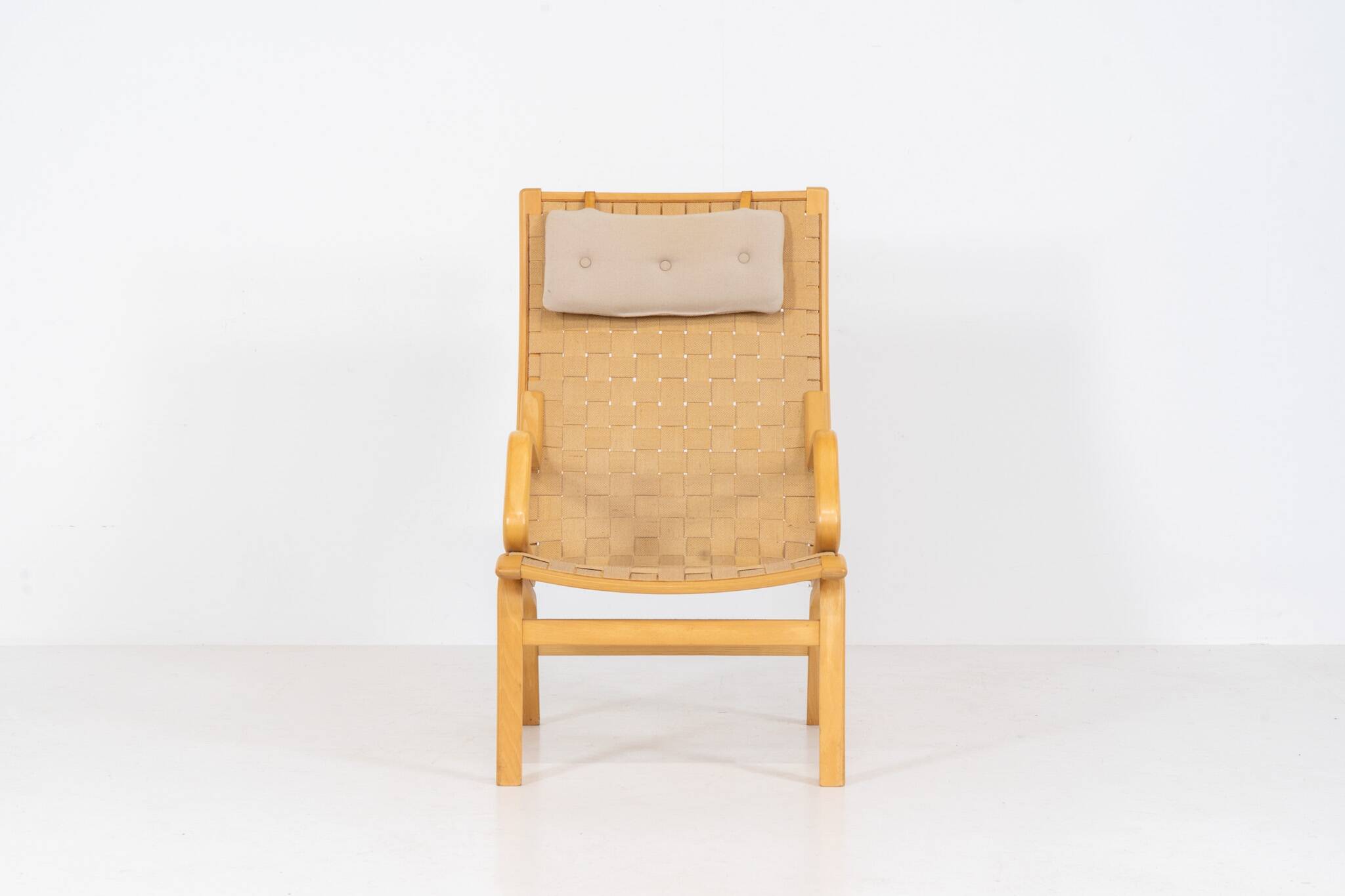 Chaise Albert par Finn Ostergaard