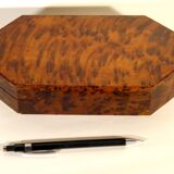 Thuya magnifying glass box