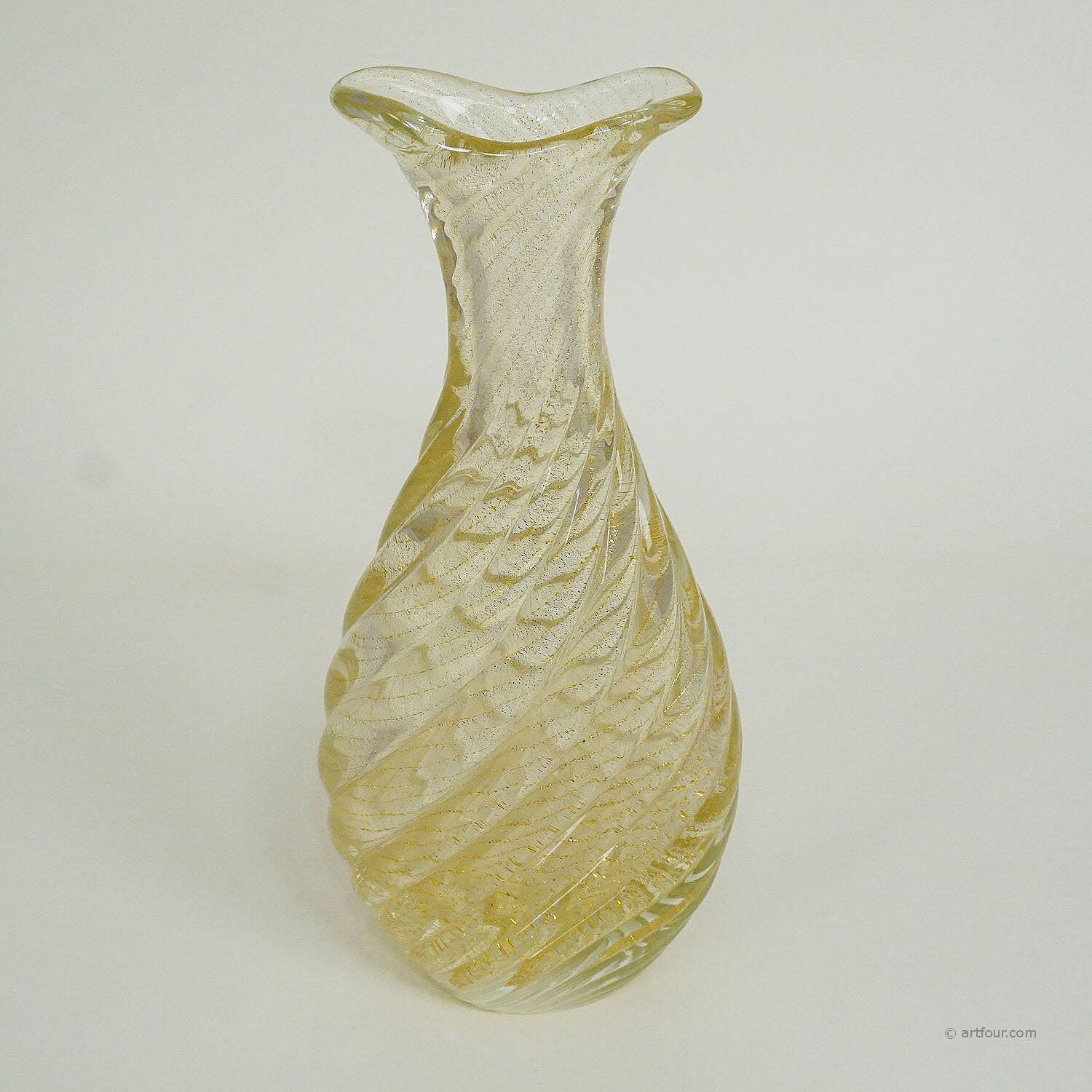 Flavio Poli for Seguso Vetri d'Arte Incrociato oro vase 1949