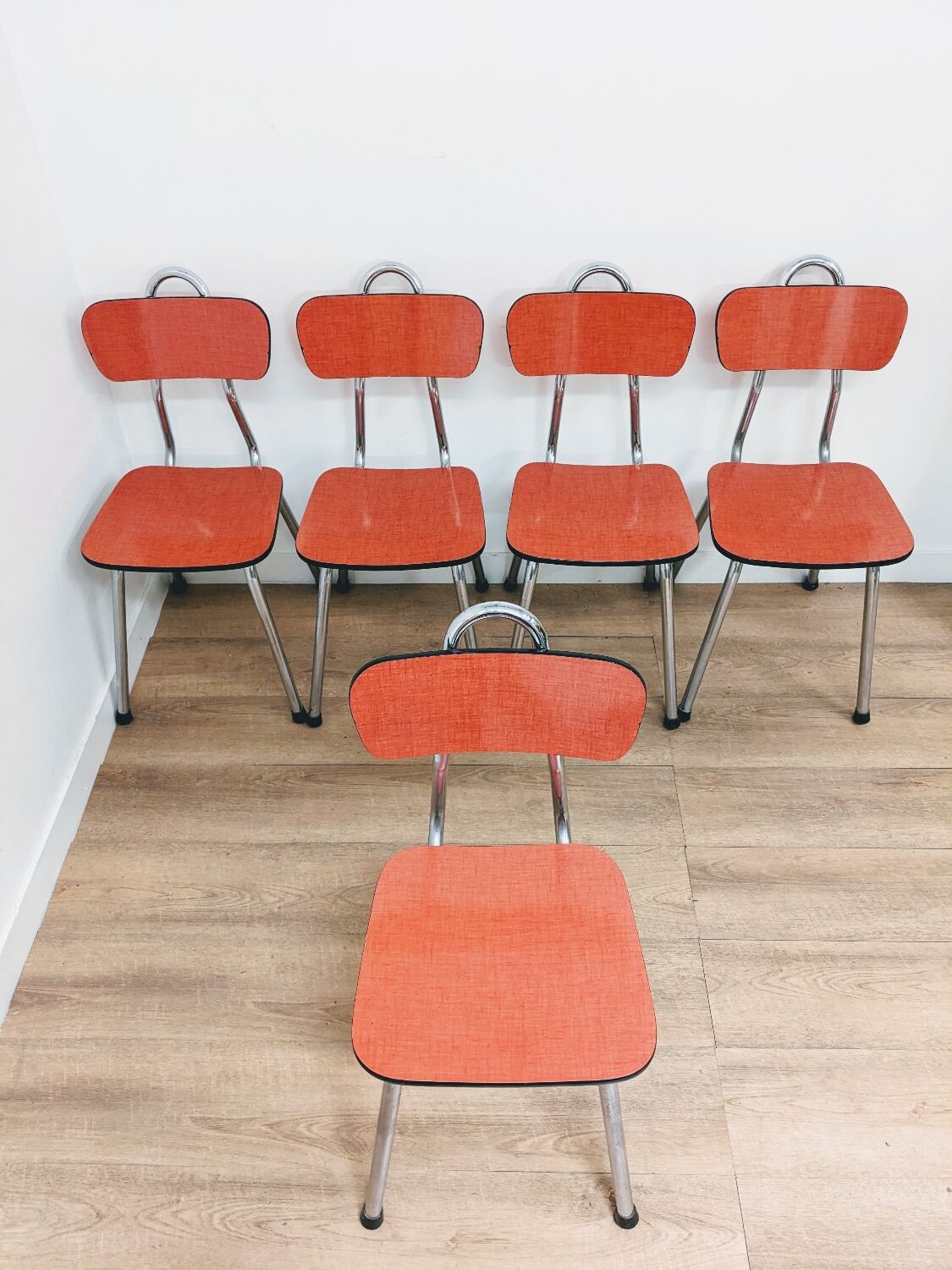 5 vintage Formica red chairs