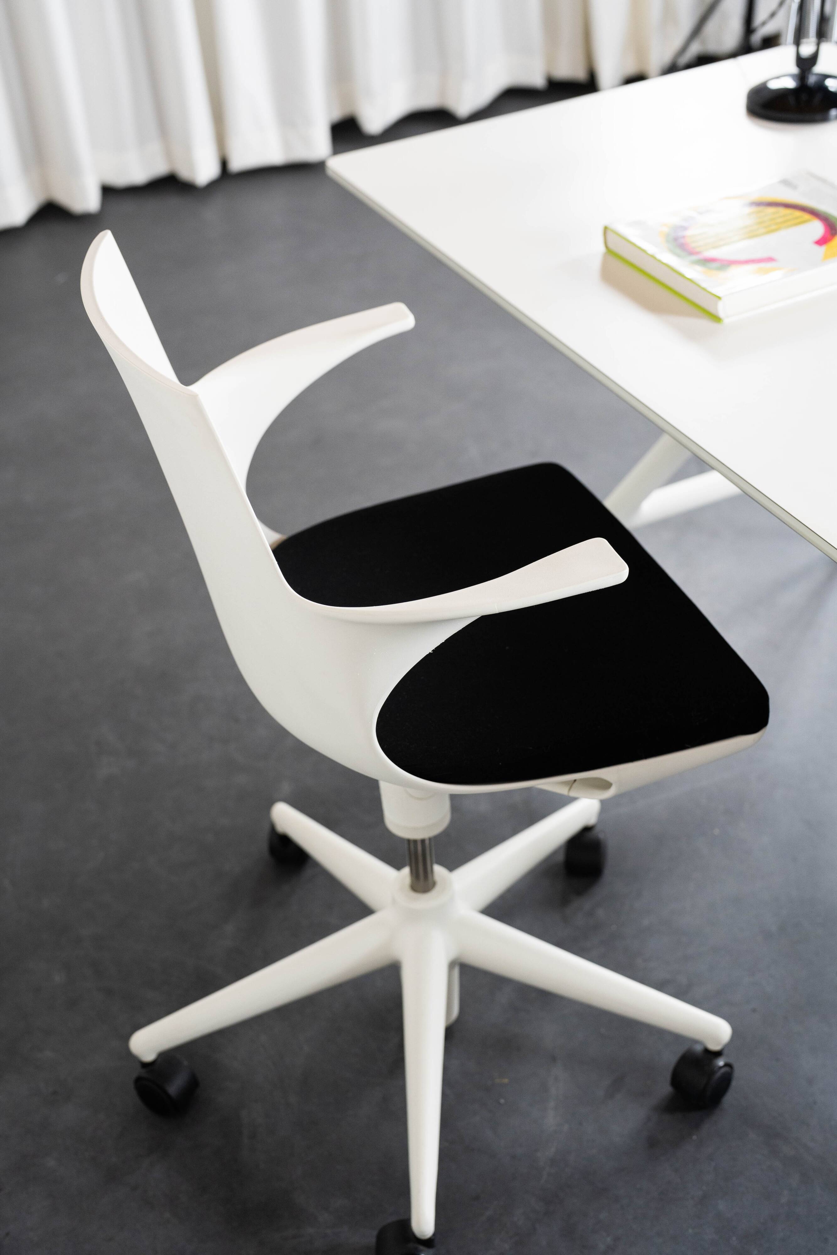 Spoon Chair office chair by Antonio Citterio for Kartell