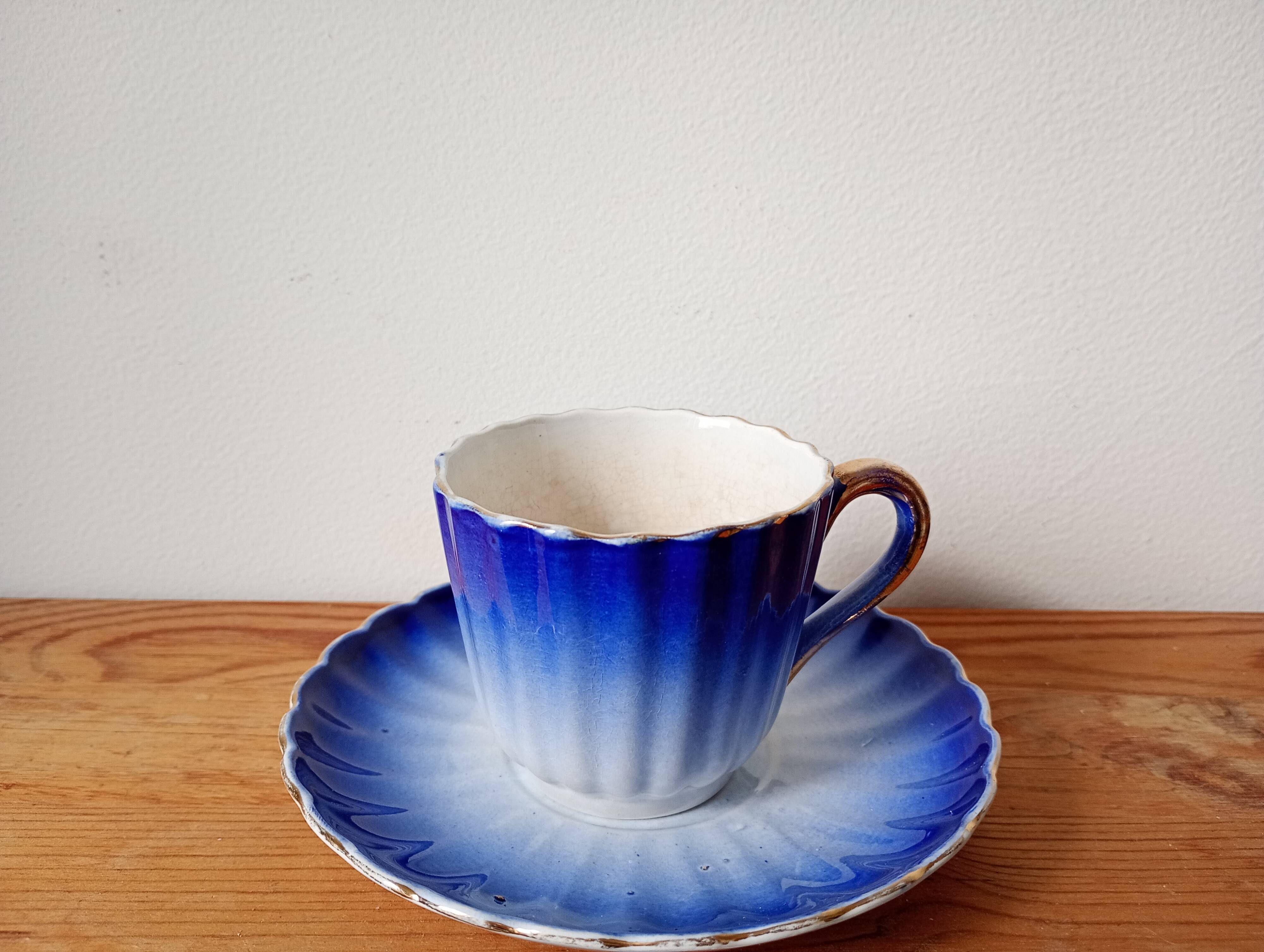 Blue cup Digoin Sarreguemines