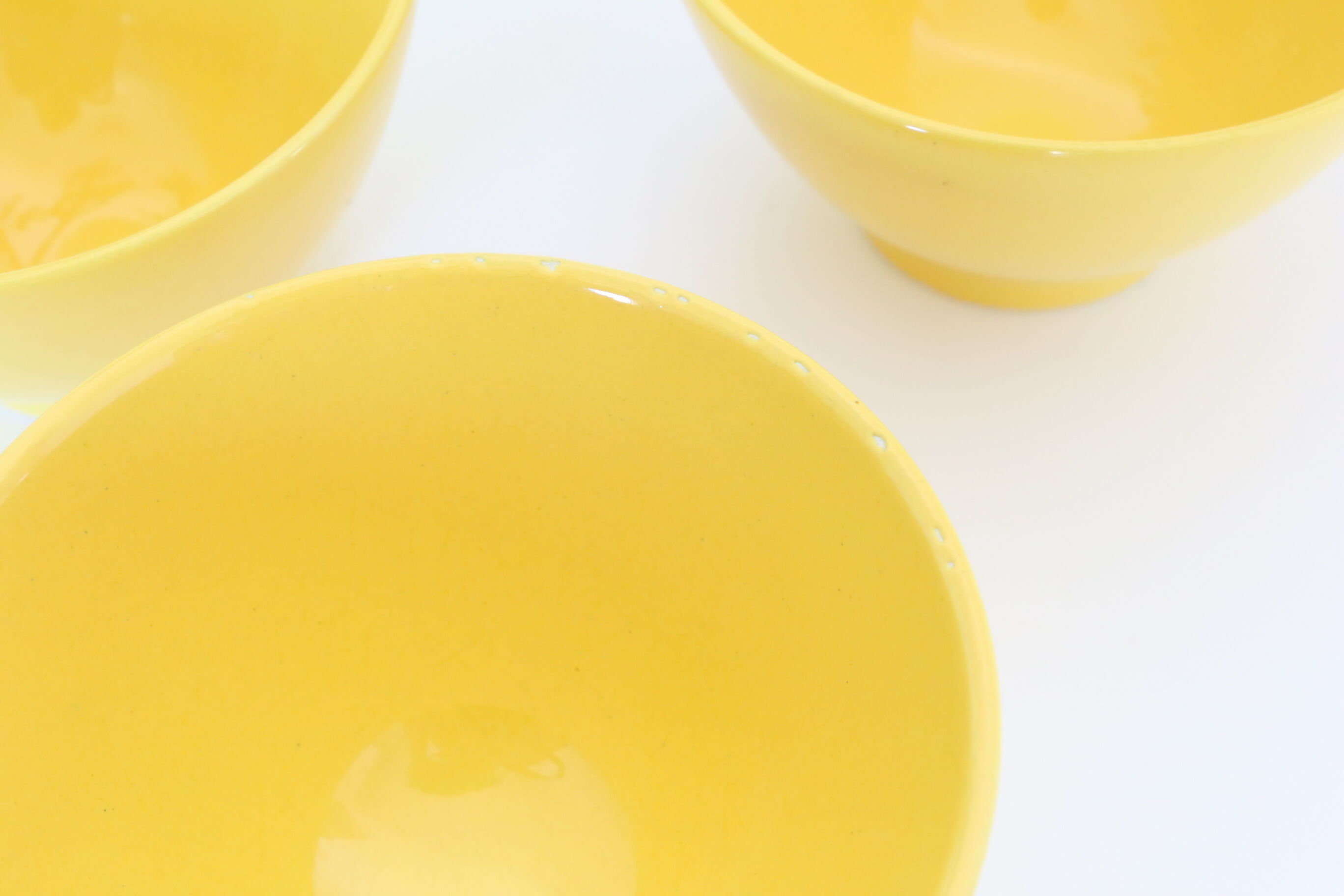 6 yellow bowls Moulin des Loups