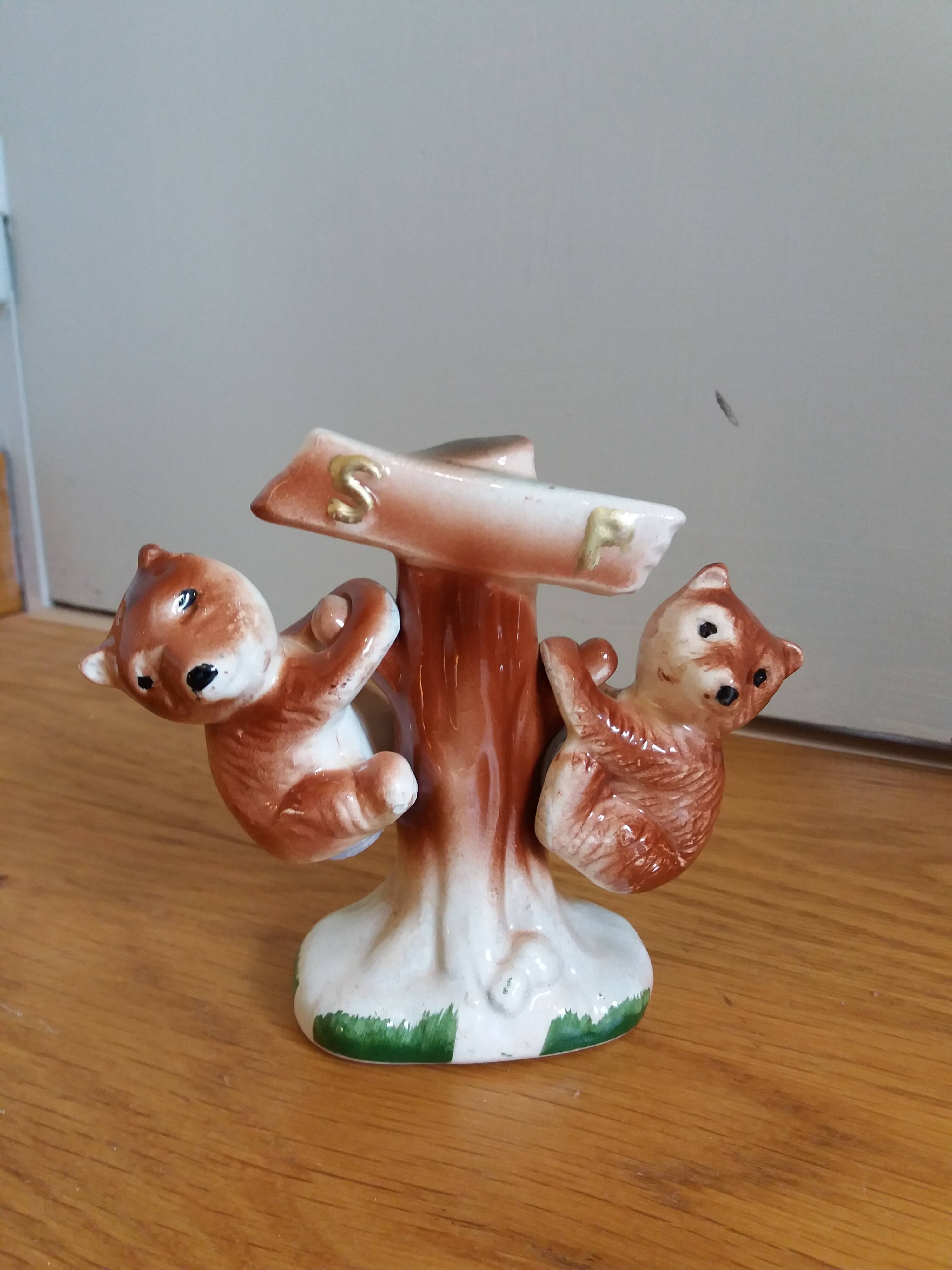 Zoomorphic salt and pepper shaker bears in slip