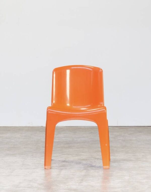 Chaise Gilac en plastique orange