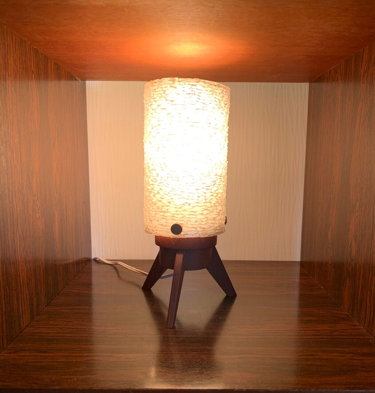 Scandinavian style tripod table lamp in teak by Arlus circa 50's/ 60