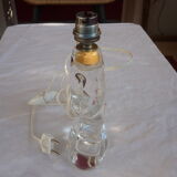 Weaned crystal lamp foot