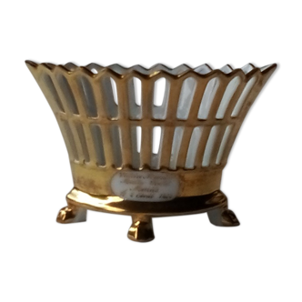 1868 gold earthenware basket empire-style bridle vase