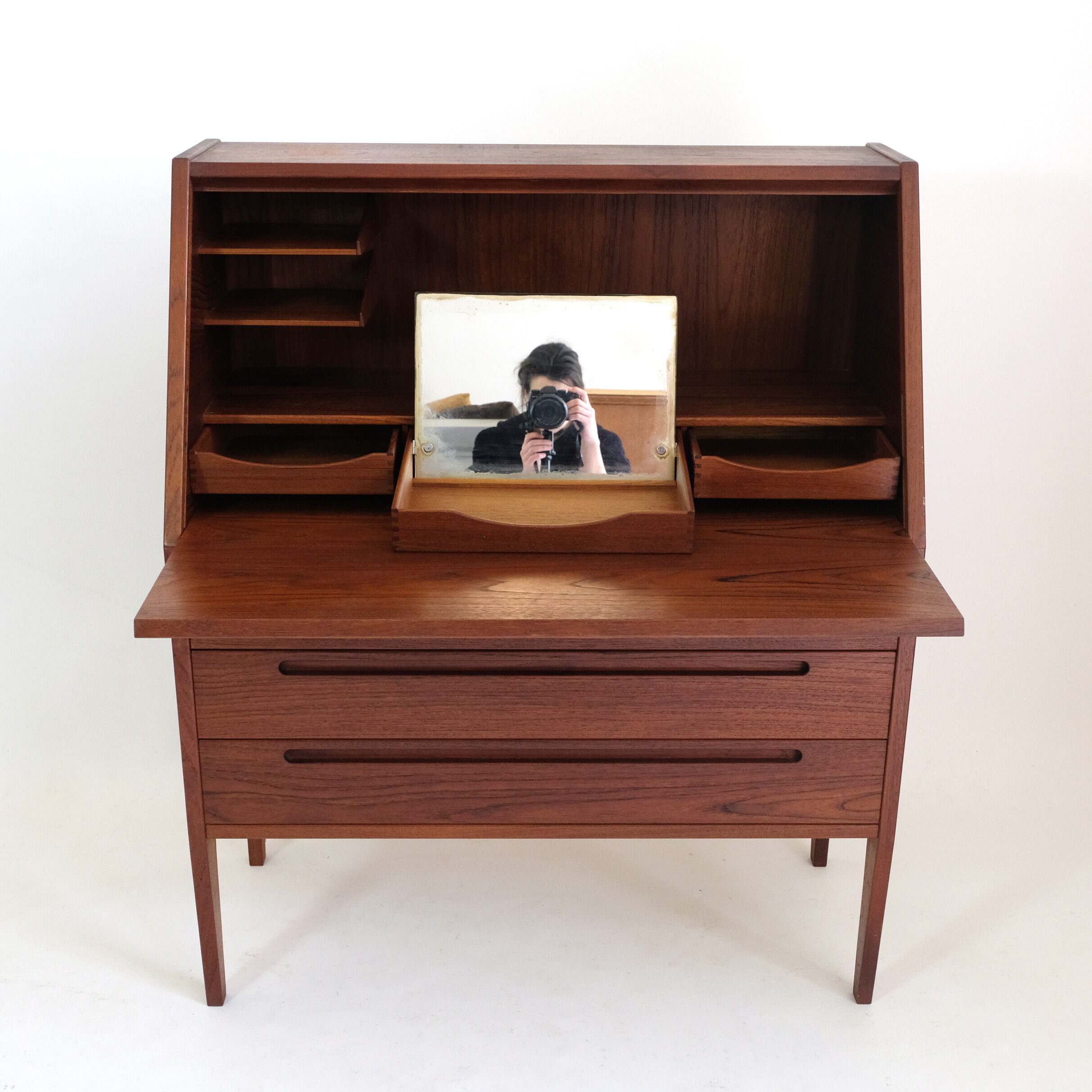 Nils Jonsson, teak secretary of the 1960