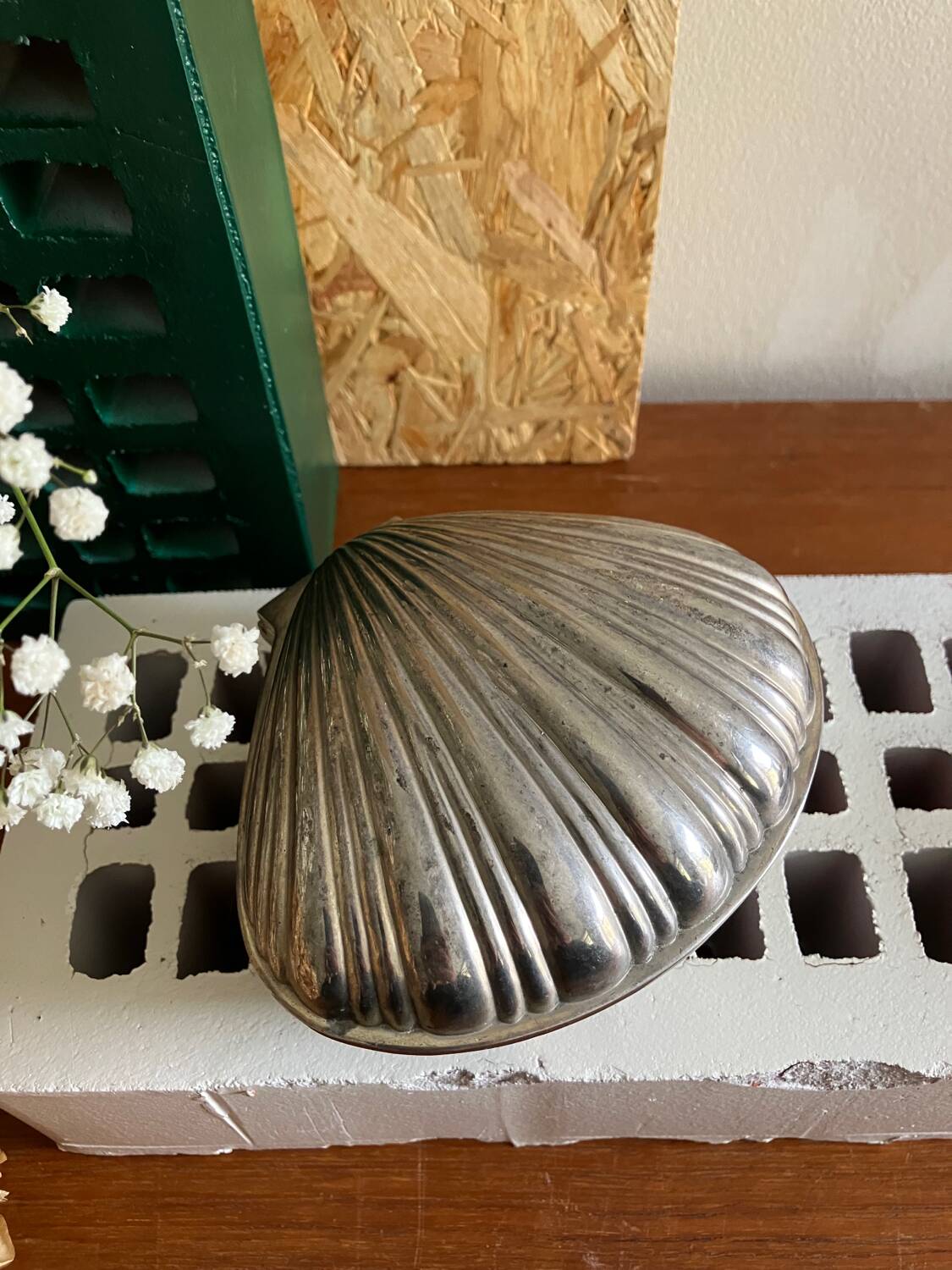 Shell jewelry box