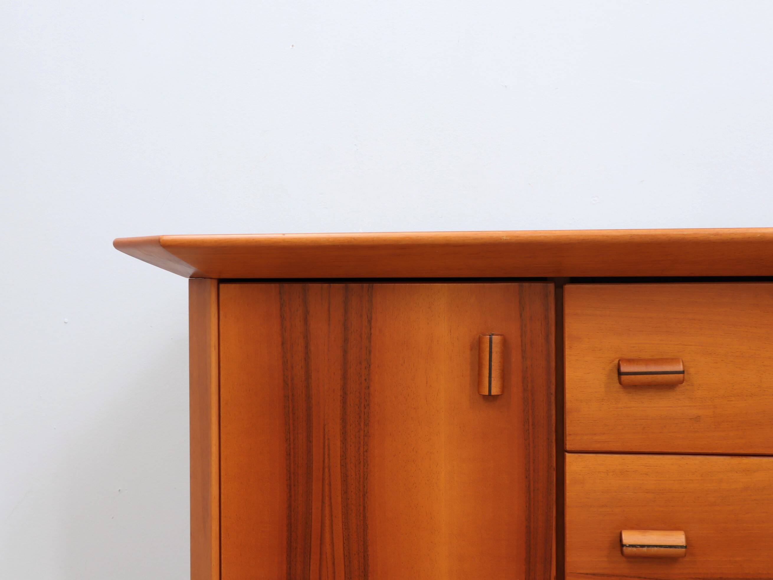 1970s Italian design brutalist-modernist geometric sideboard