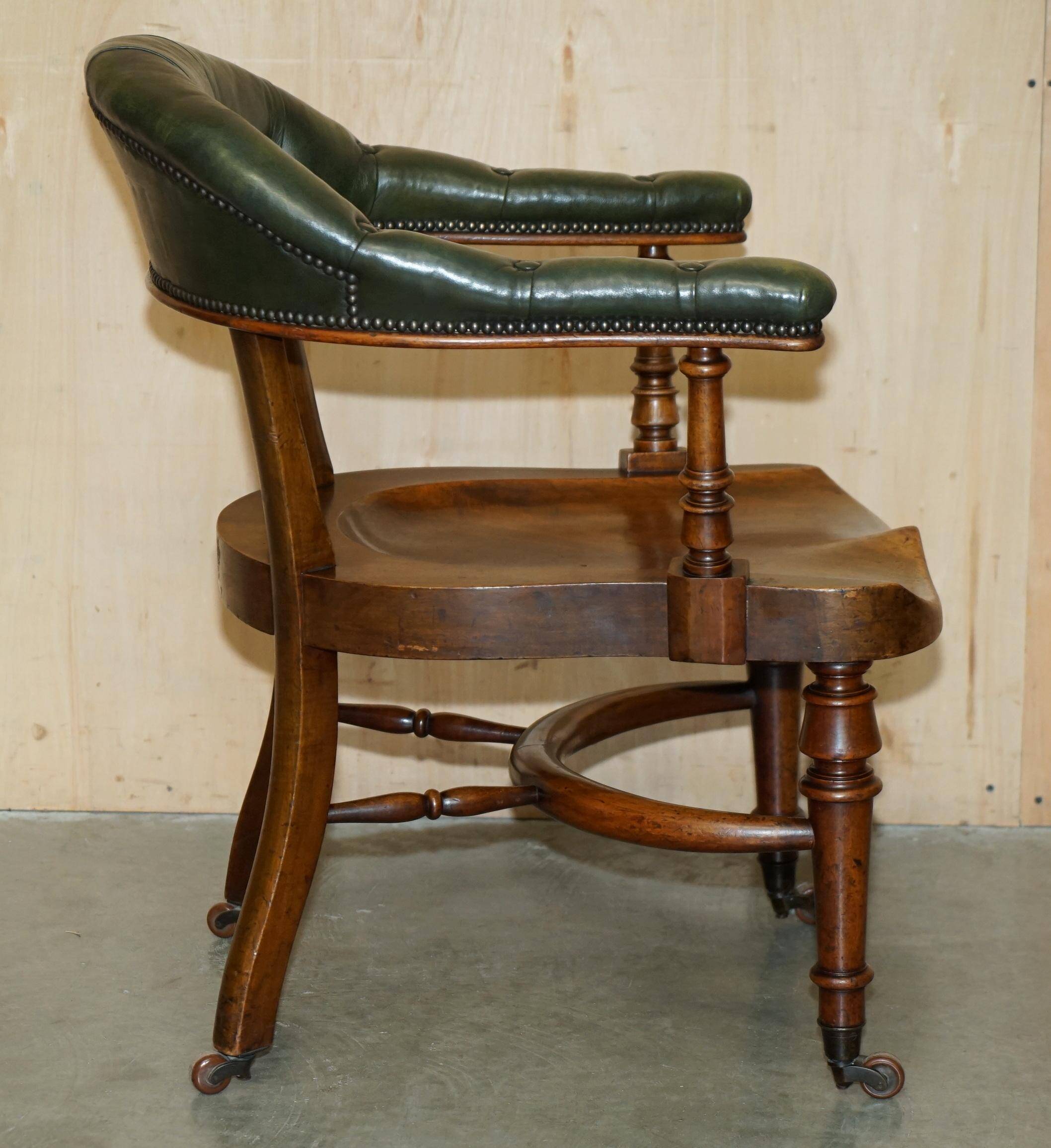 Victorian captain's chair in mahogany and leather
