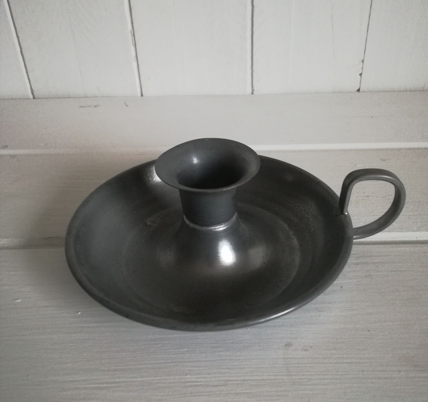 Cellar rat candle holder