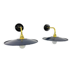 Appliques en tôle émaillée