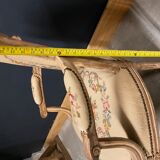 Fauteuil ancien de style Louis XVI