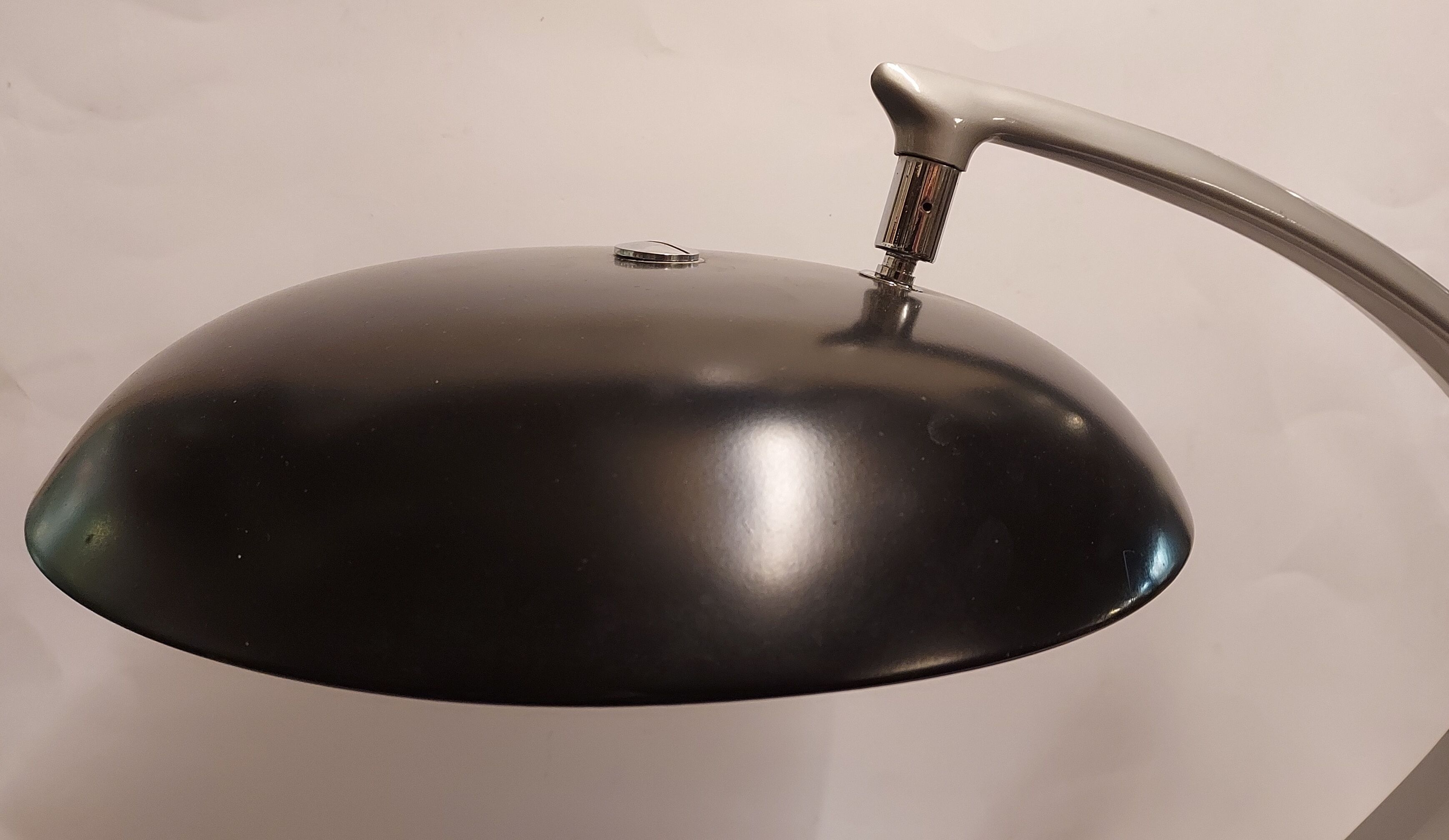 Fase Boomerang Desk Light