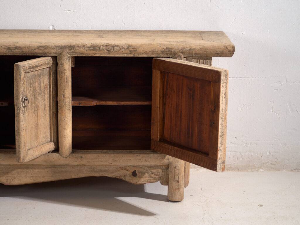 Old elm wood buffet – China, circa 1920