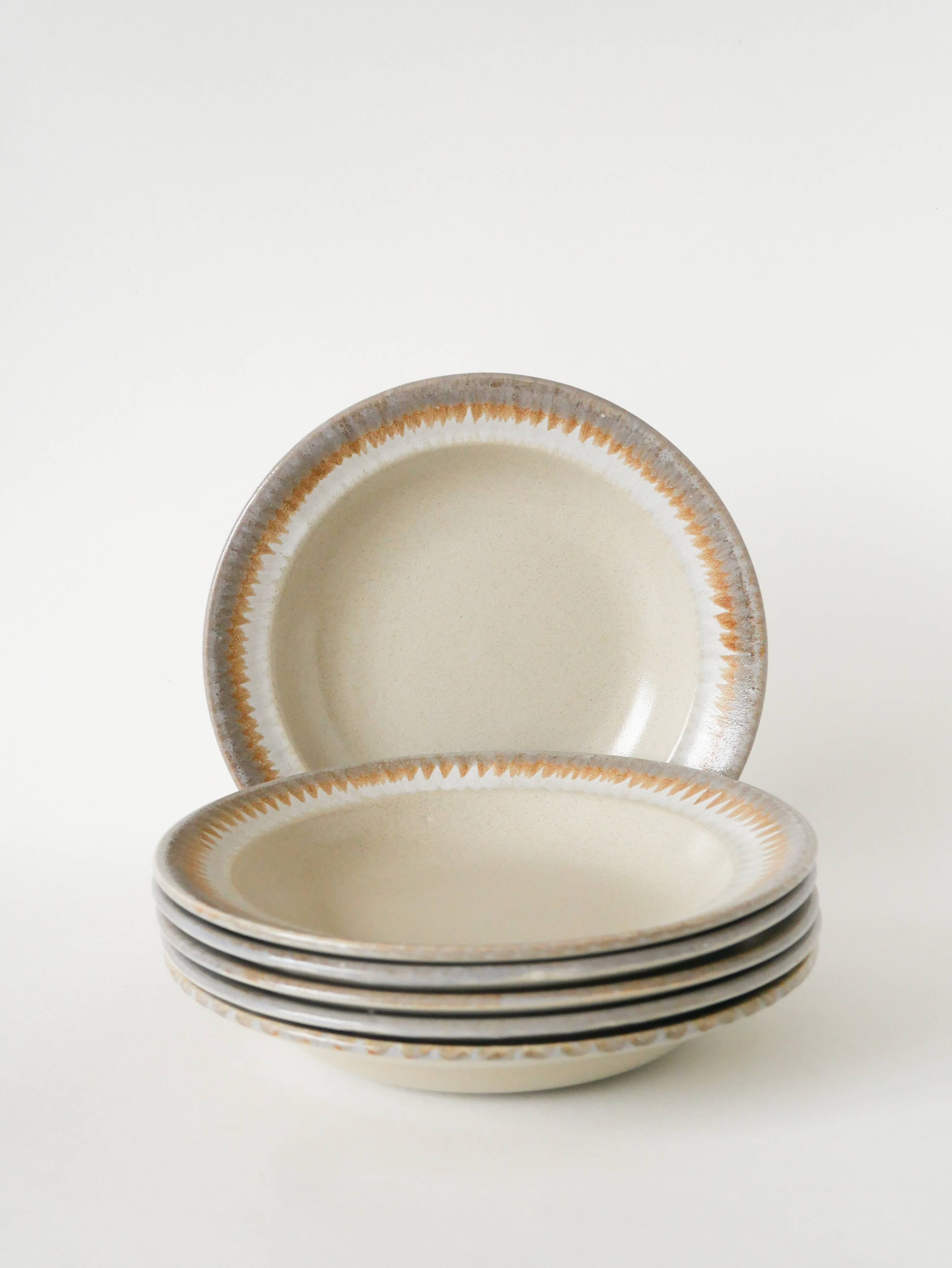 Lot de 6 assiettes creuses en grès, Beige et Ocre, 1970