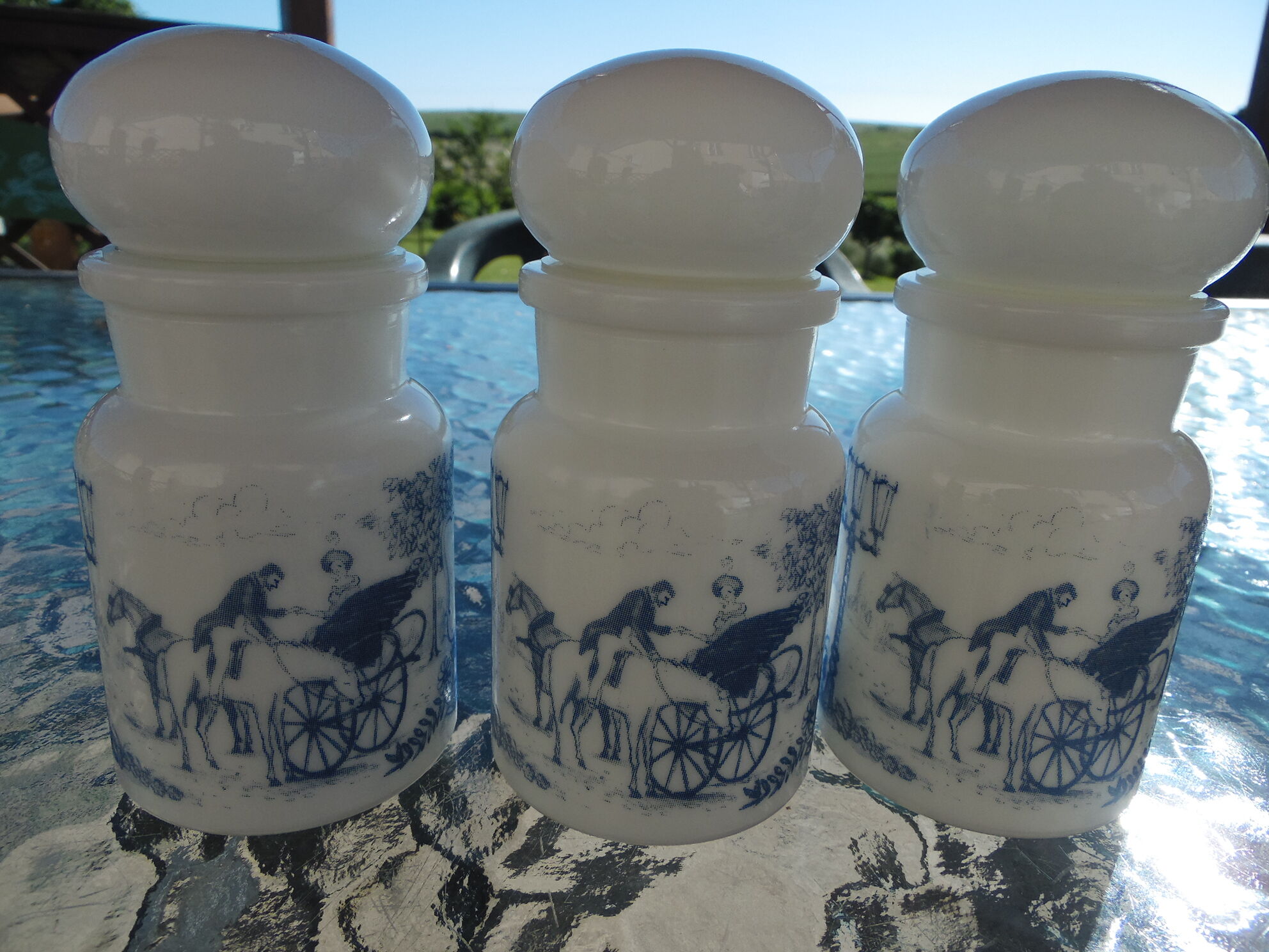 Lot 3 pots epices opaline