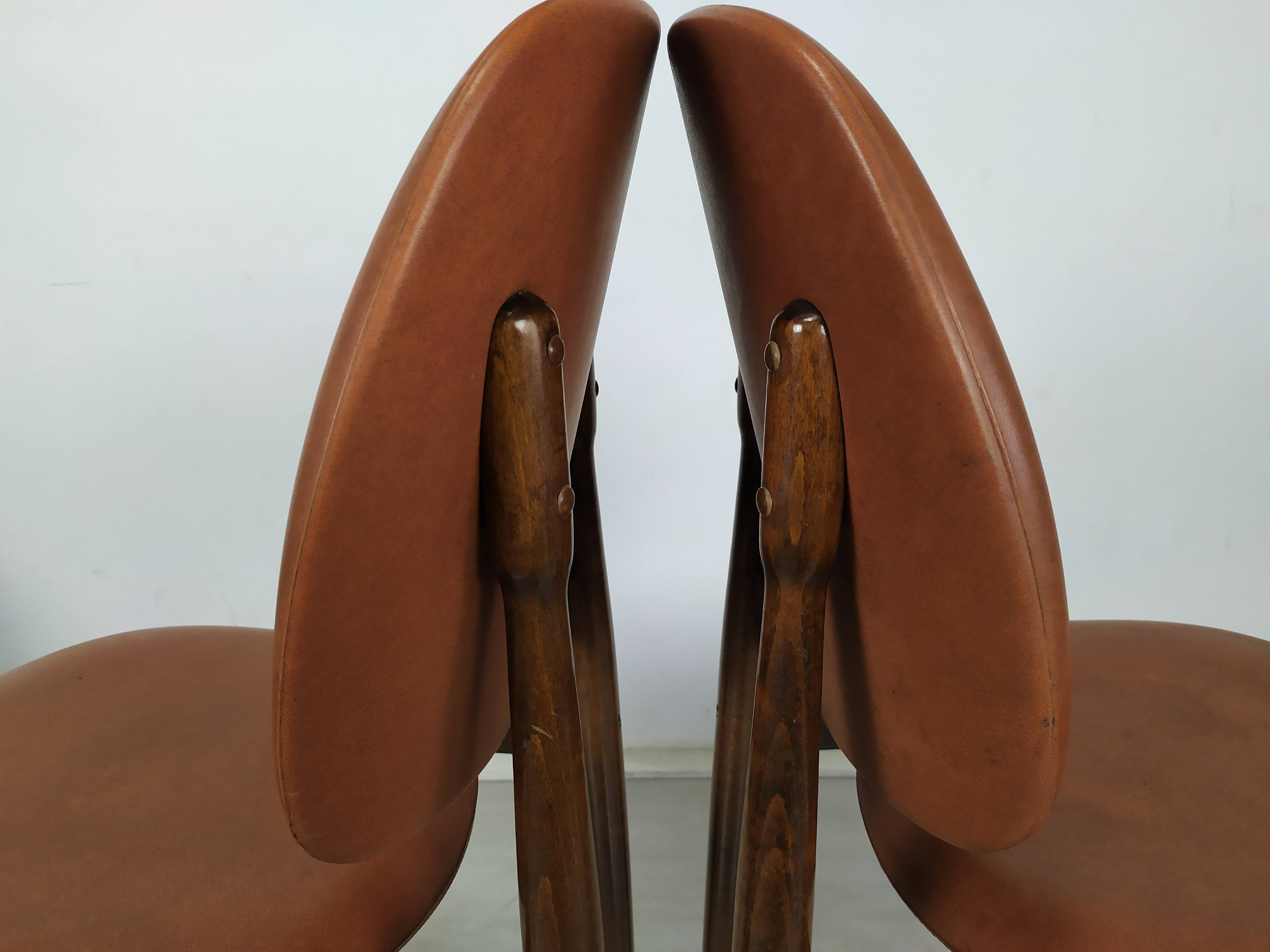 2 Baumann pegasse chairs