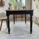 Oval pine farm table with 2m extensions