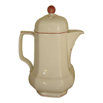 Coffee pot