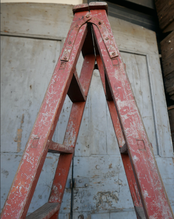 Escabeau pliant d'atelier en bois