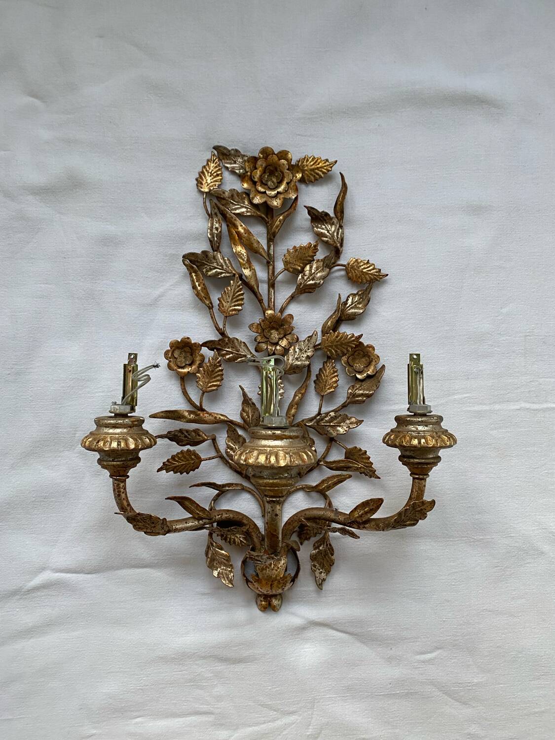 Vintage art deco gold iron flower and leaf wall light