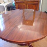 Mahogany round table XlX