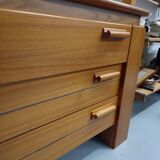 Oak-plated dresser 1980