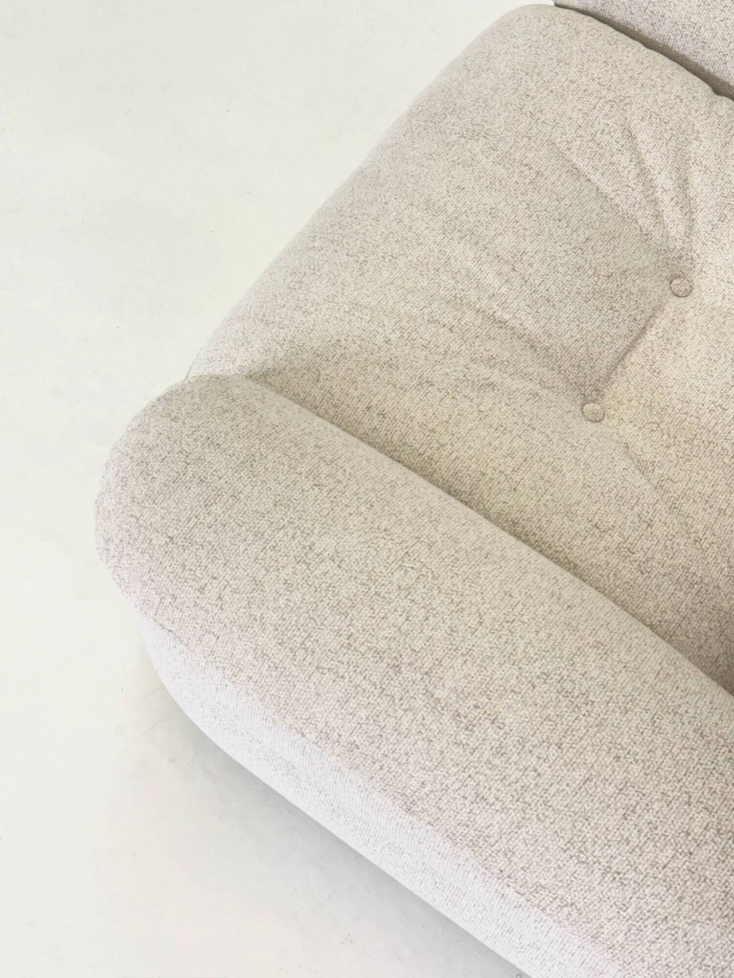 Sapporo armchair by Mario Marenco for Mobil Girgi in cream beige