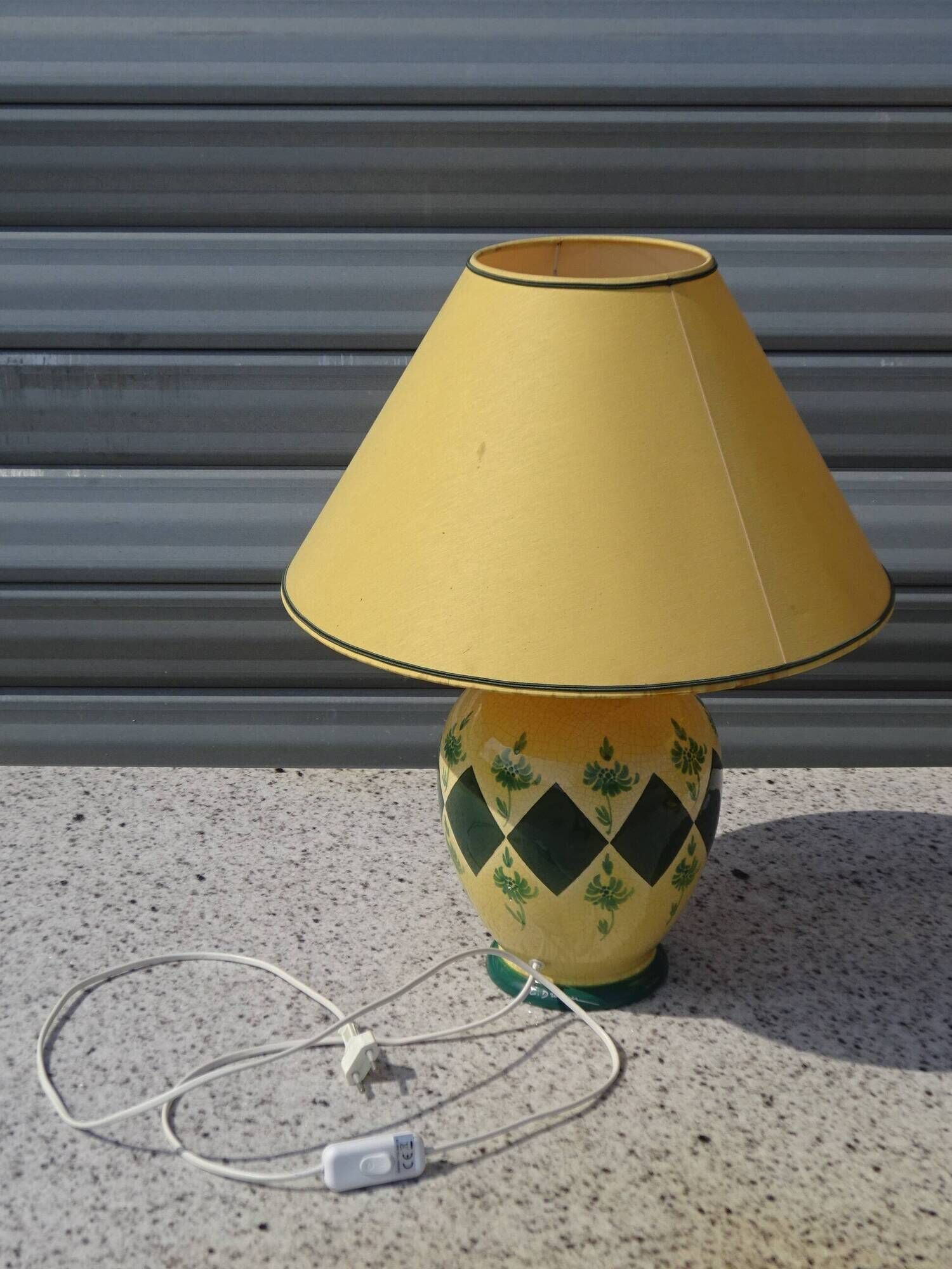 Large Drimmer living room lamp