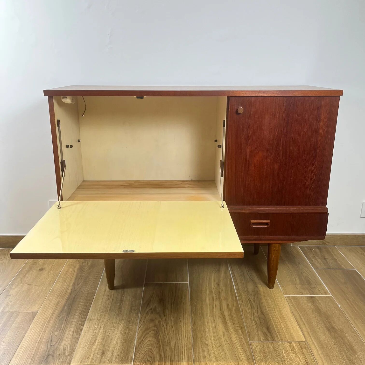 Buffet - Scandinavian bar cabinet, 1960s/70s MCM