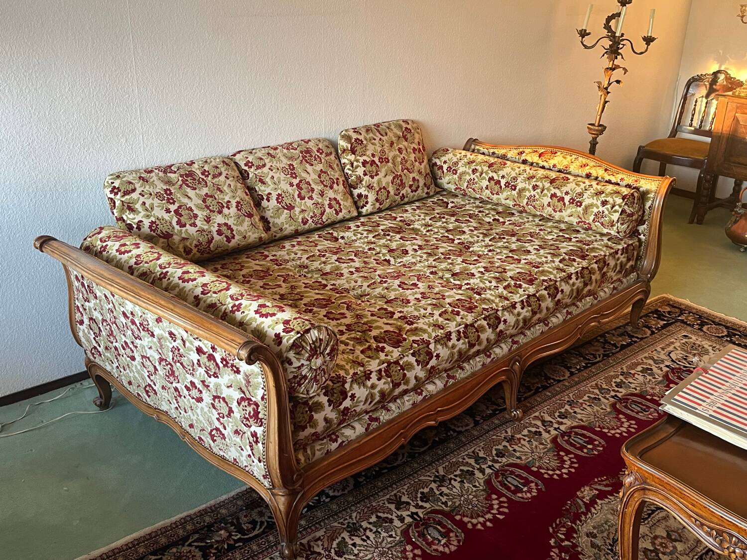 Large LOUIS XV style sofa bed
