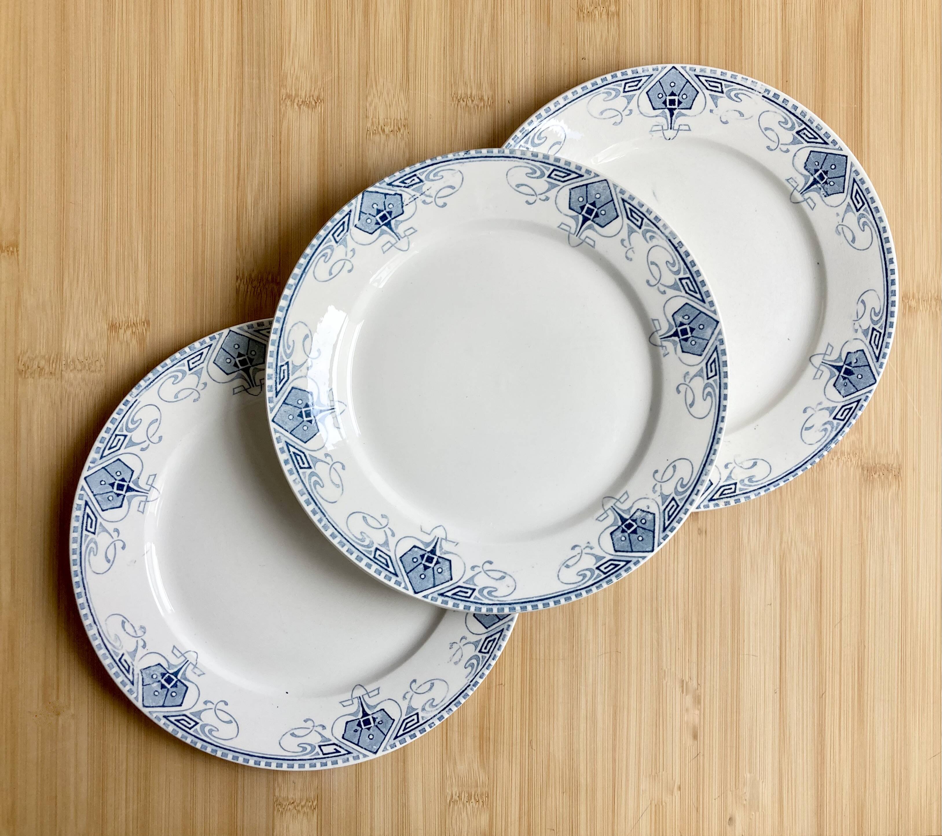 3 Terre de fer plates / U&C Sarreguemines "Germaine"