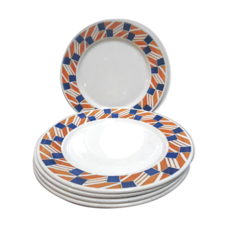 Six assiettes en faïence badonviller