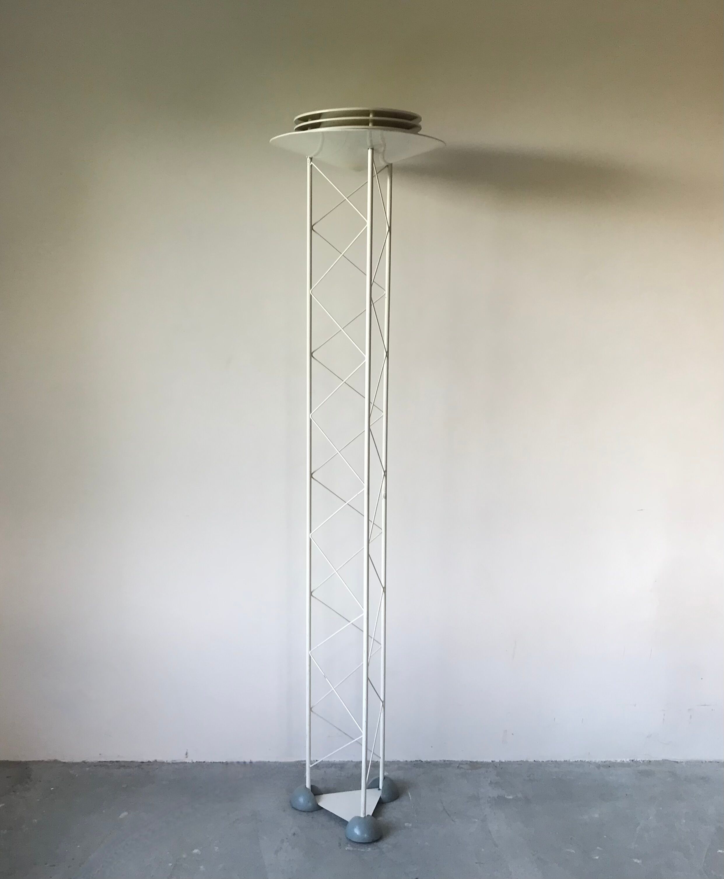 Floor lamp edited by Alta Lite, Italy, circa 1980.