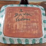 Vallauris plate, fish decoration. Signature D.E.