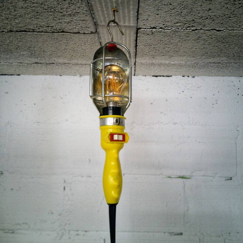 Workshop portable lamp
