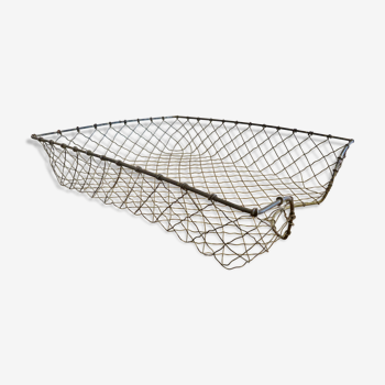 Corrugated wire office mail basket 30s 40s