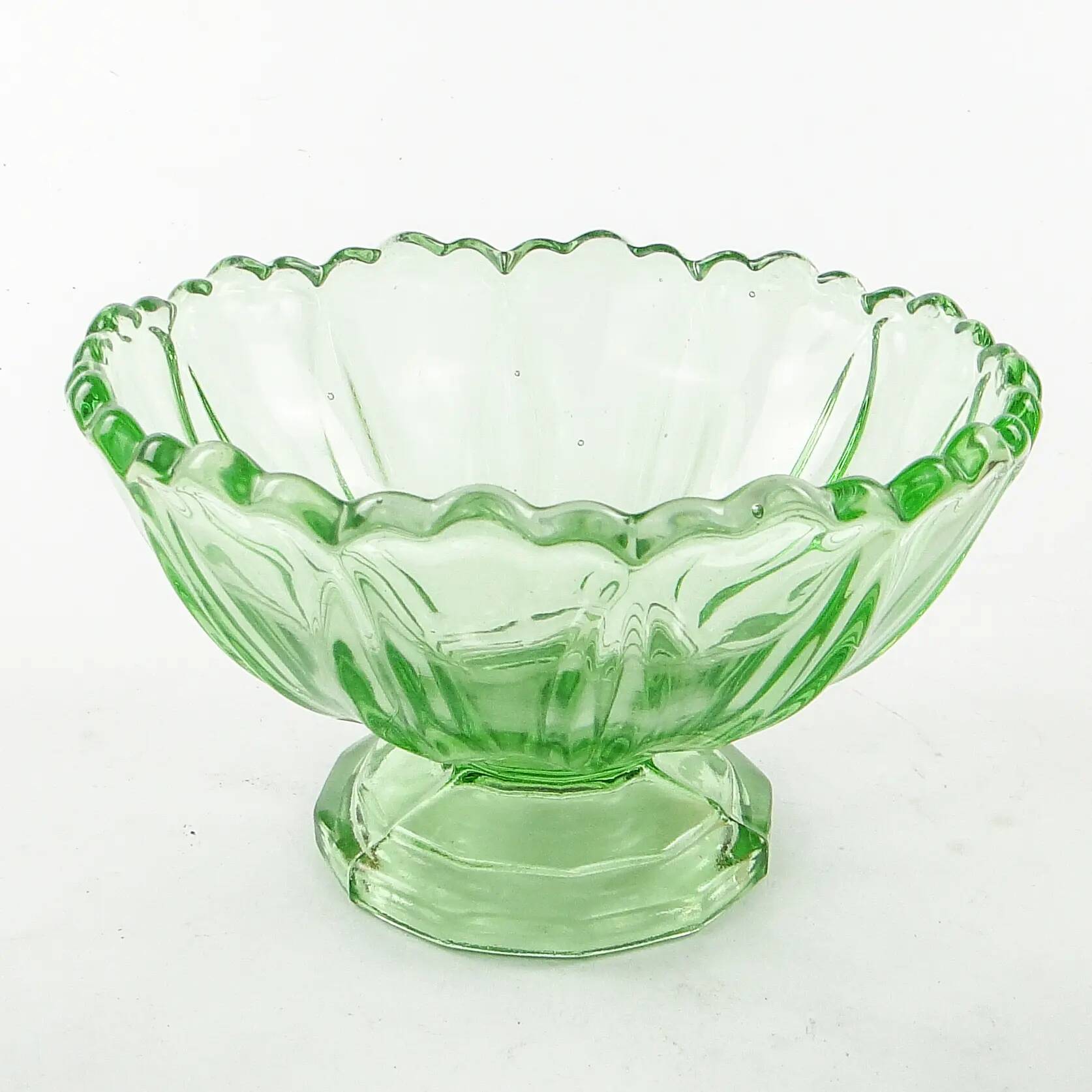 Ring Around fruit bowl, mid-century modern, pressed glass, Ząbkowice, Poland, 1950s