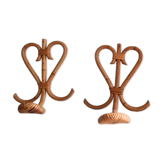 Duo of rattan hooks