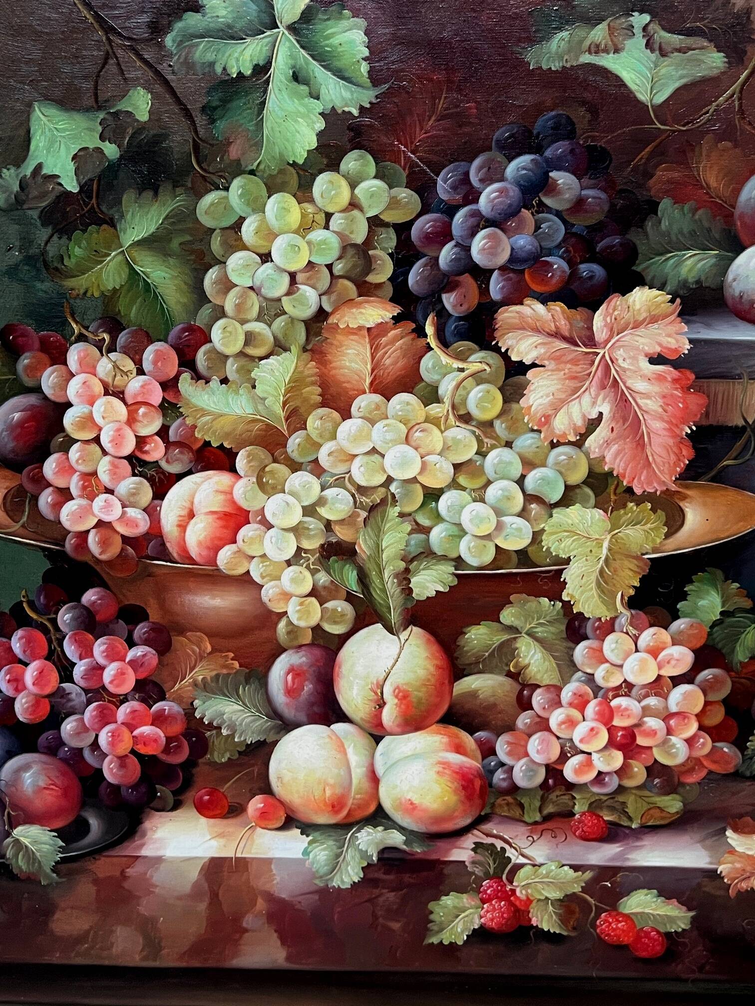 Still life with fruits. Oil on canvas. Signed.