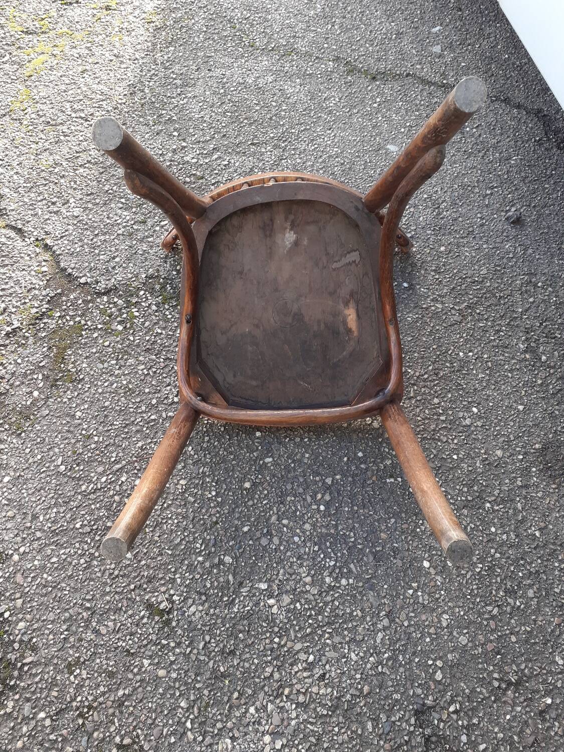 Bistro chair